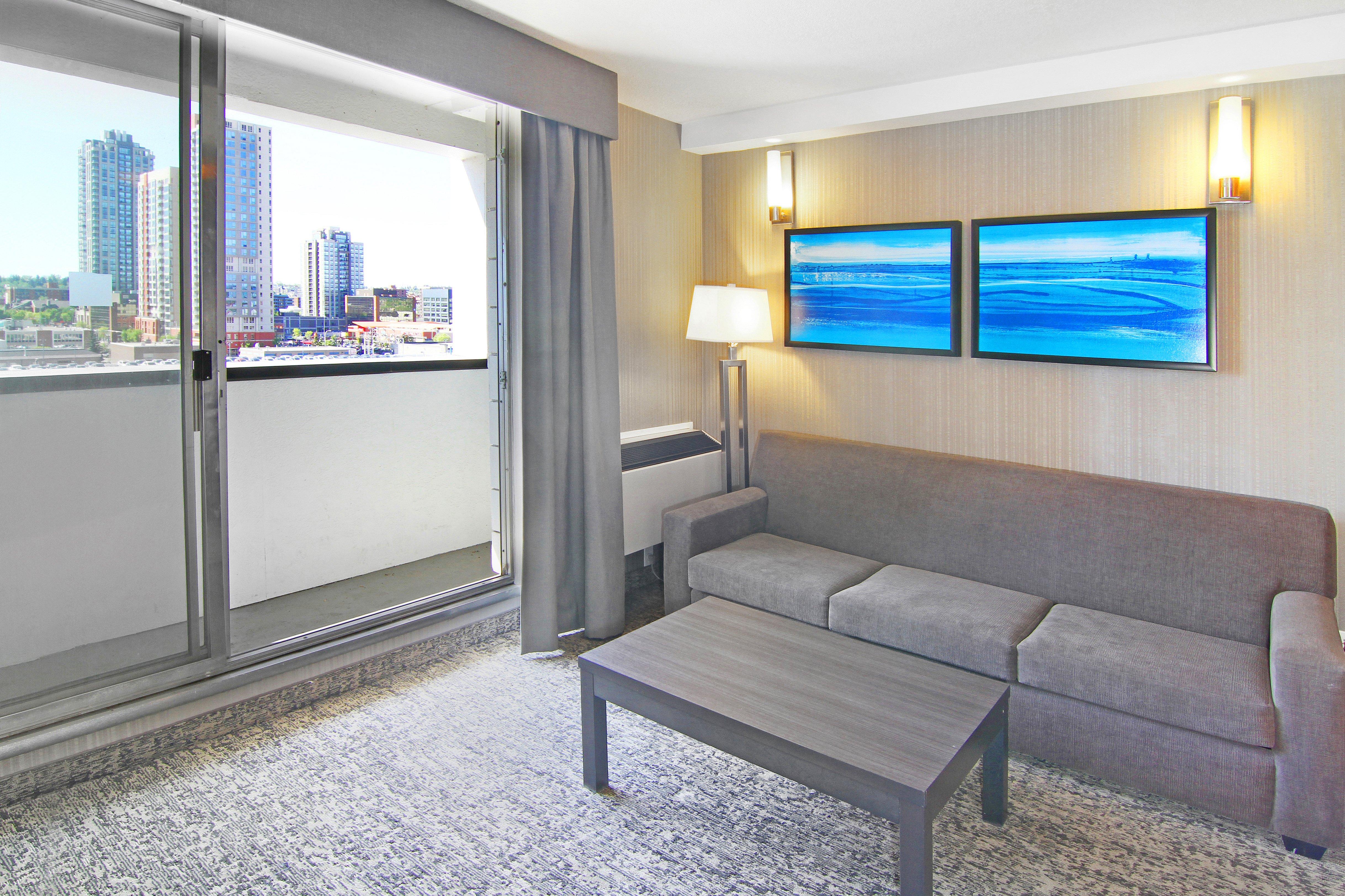 Holiday Inn Express And Suites Calgary By Ihg Εξωτερικό φωτογραφία