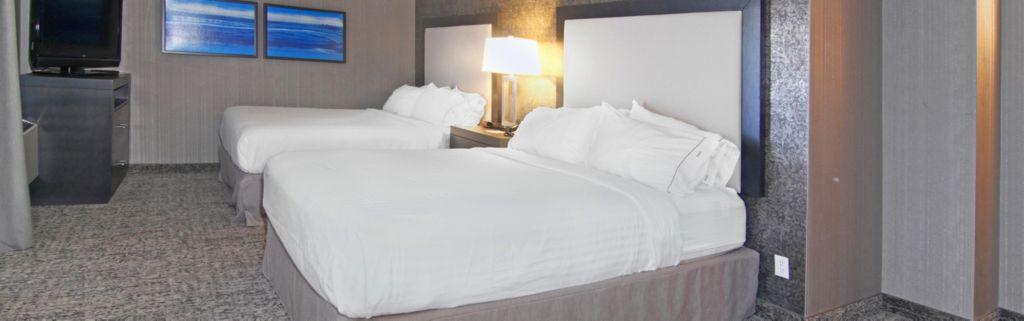 Holiday Inn Express And Suites Calgary By Ihg Εξωτερικό φωτογραφία